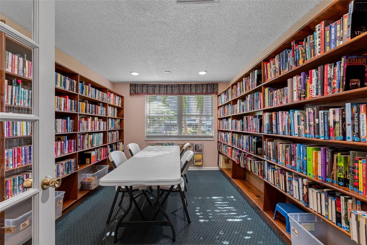 6075 SHORE BOULEVARD — photo 67 of 80