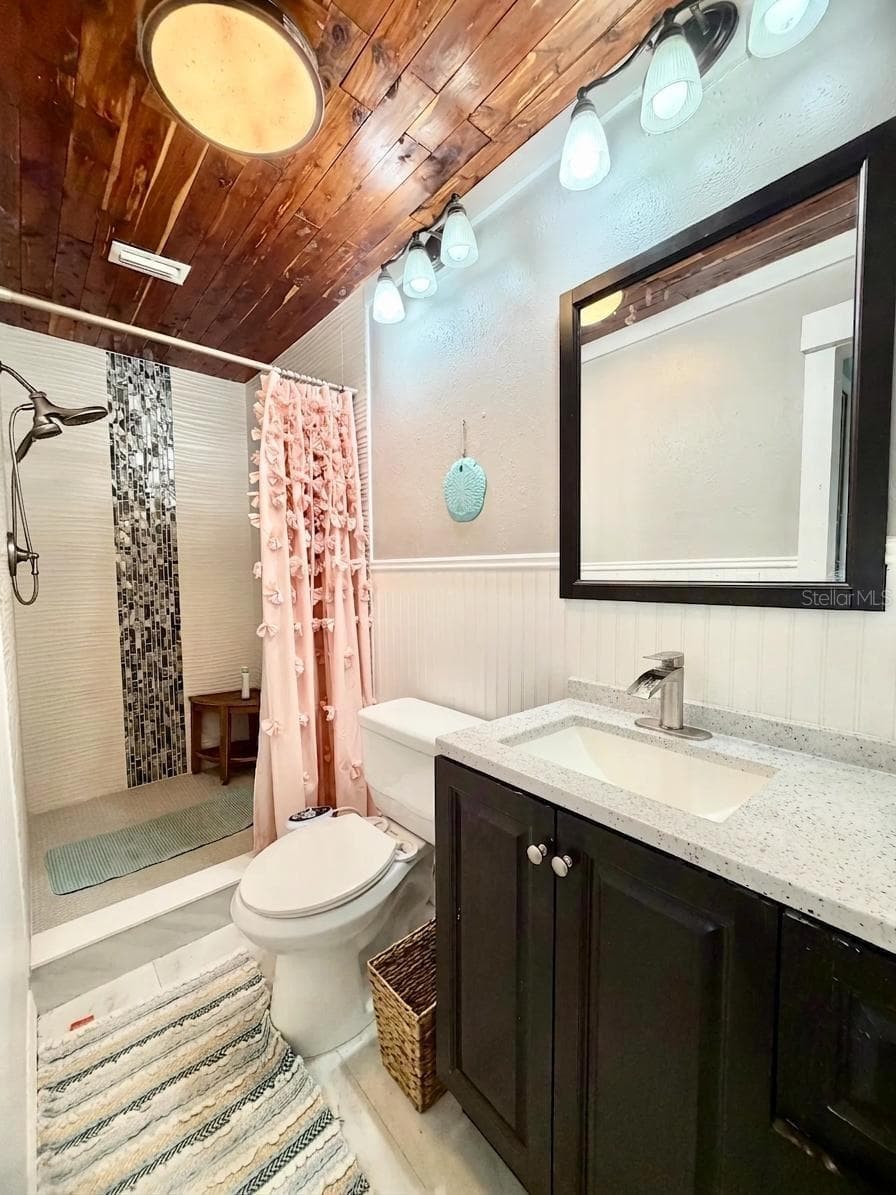 4263 WELDON AVENUE — photo 15 of 21