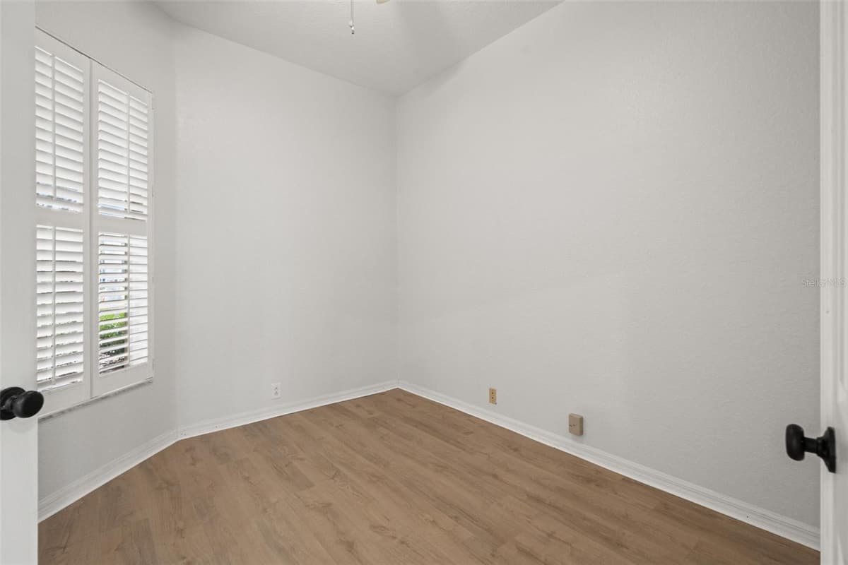 18115 REGENTS SQUARE DRIVE — photo 15 of 79