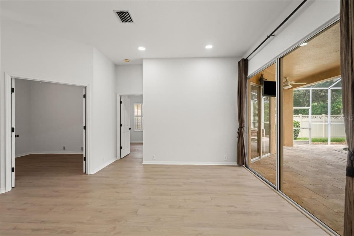 18115 REGENTS SQUARE DRIVE — photo 12 of 79