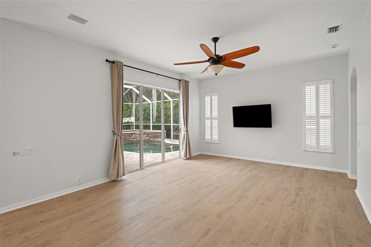 18115 REGENTS SQUARE DRIVE — photo 19 of 79
