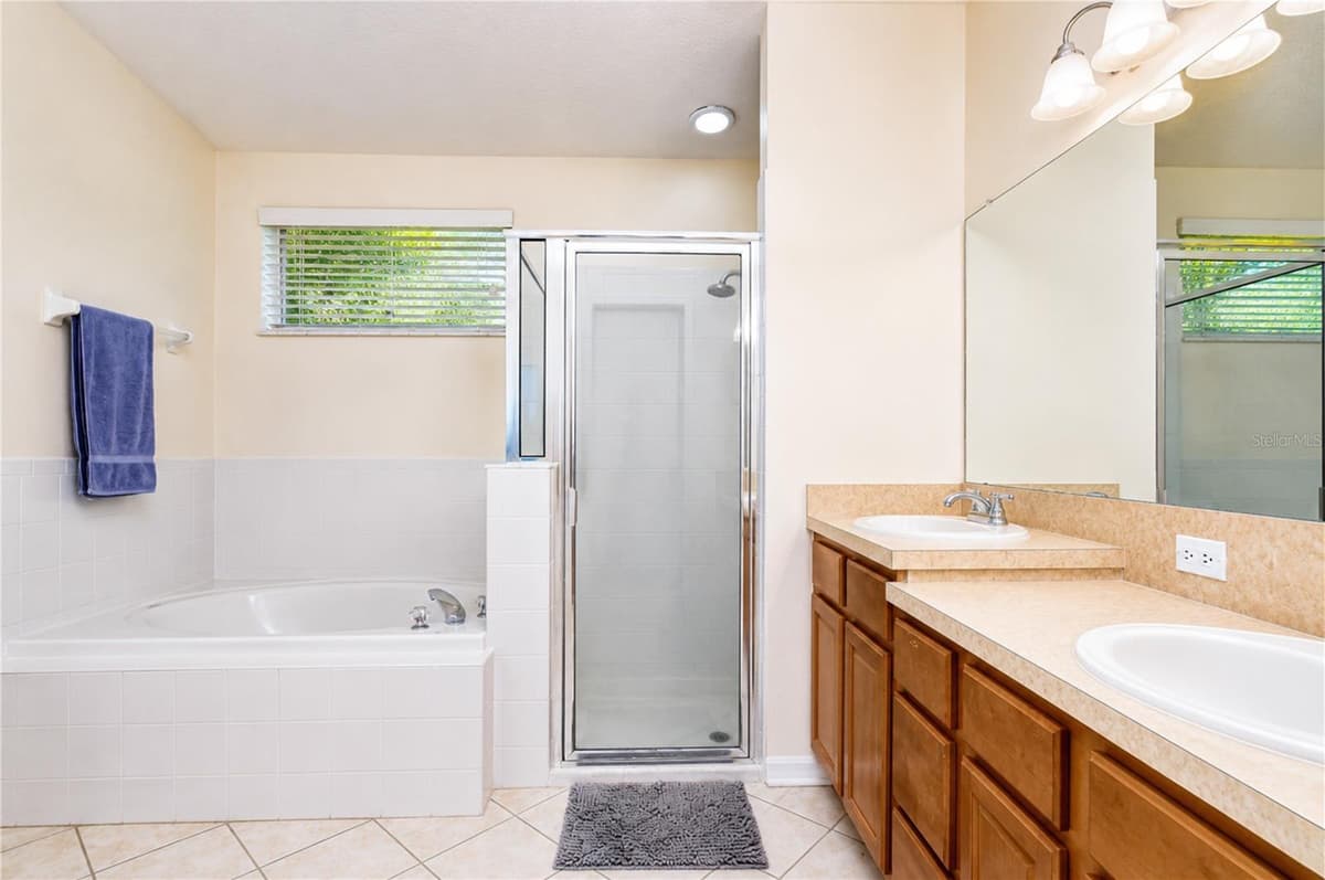 6209 GANNETDALE DRIVE — photo 16 of 38