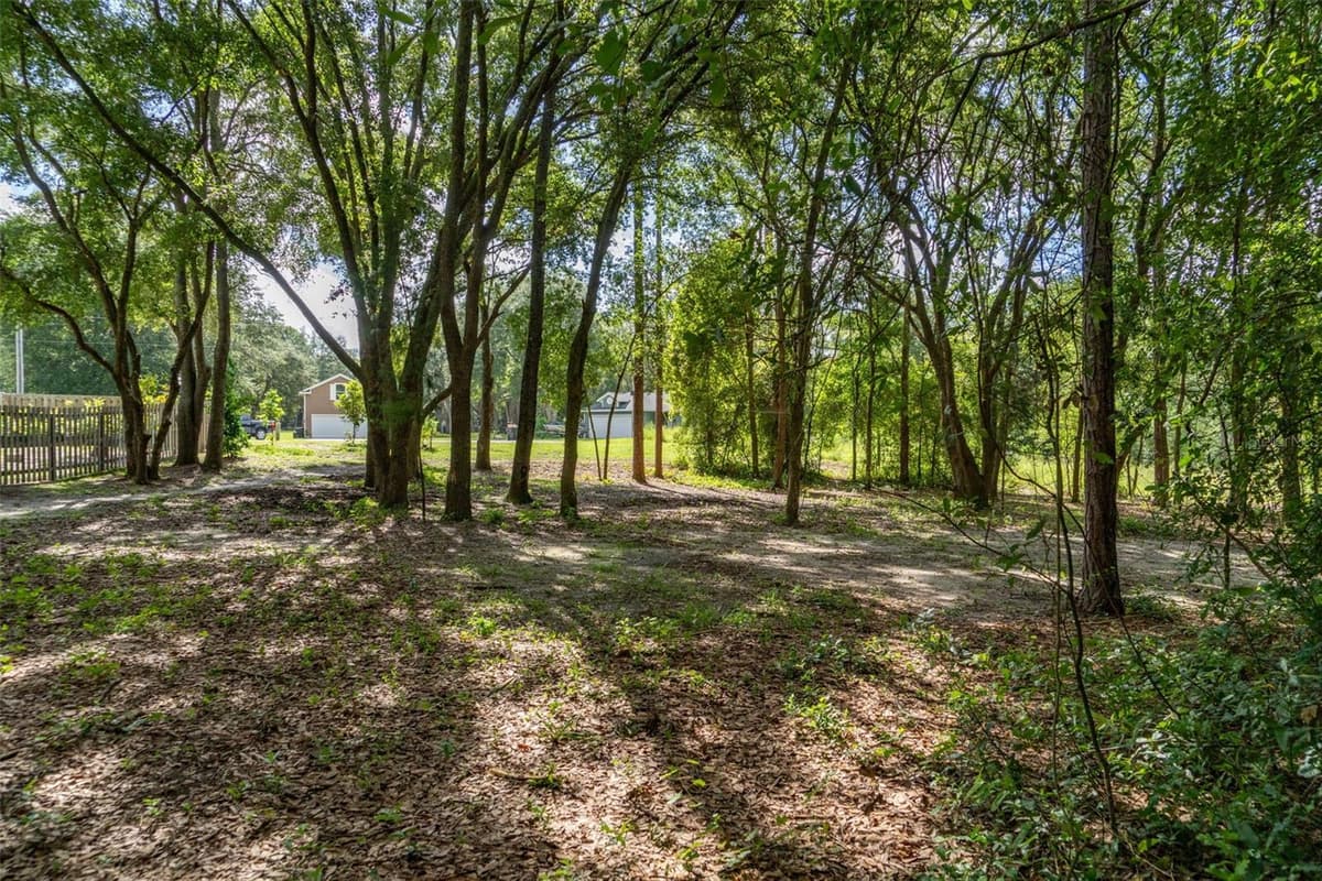 40 DEER TRAIL CIRCLE — photo 10 of 25