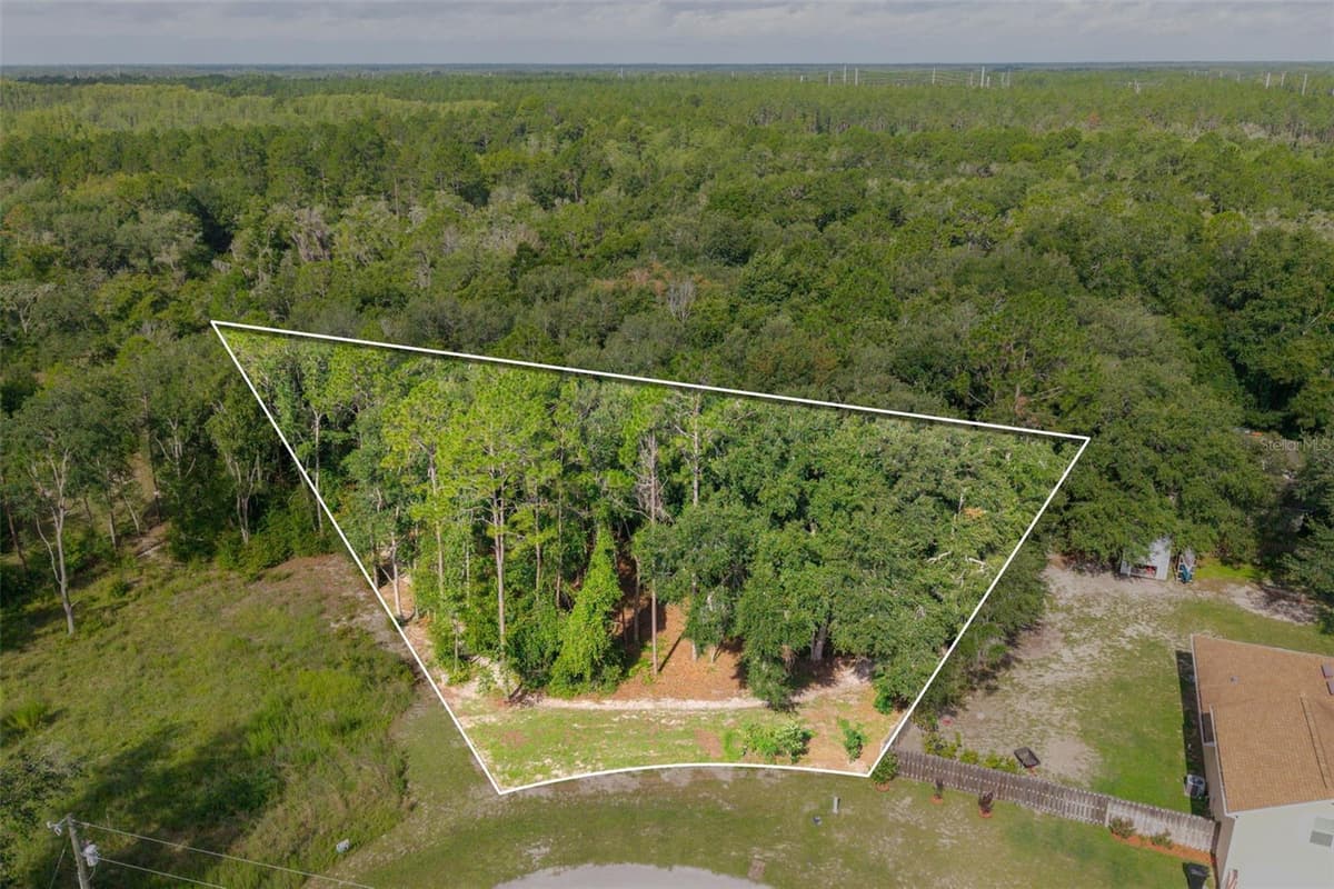40 DEER TRAIL CIRCLE — photo 2 of 25