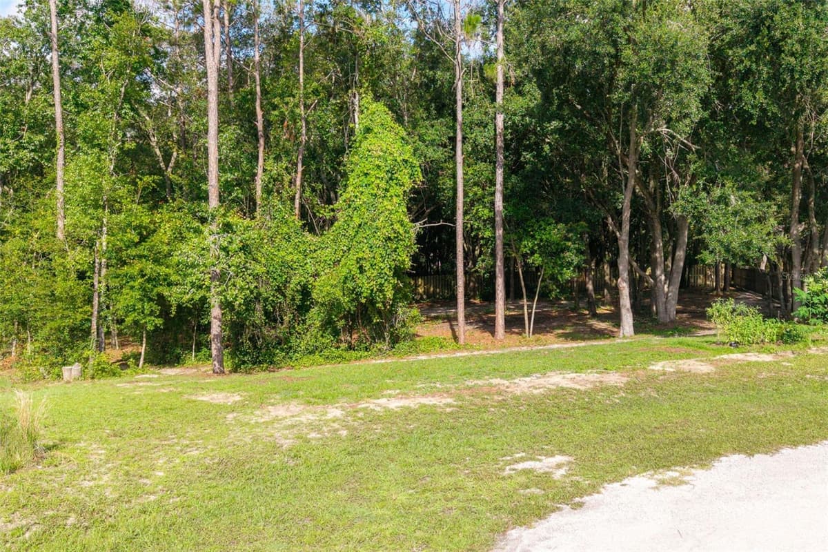 40 DEER TRAIL CIRCLE — photo 19 of 25