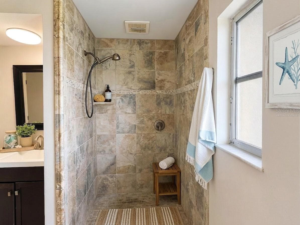 356 PEPPERTREE ROAD — photo 20 of 58
