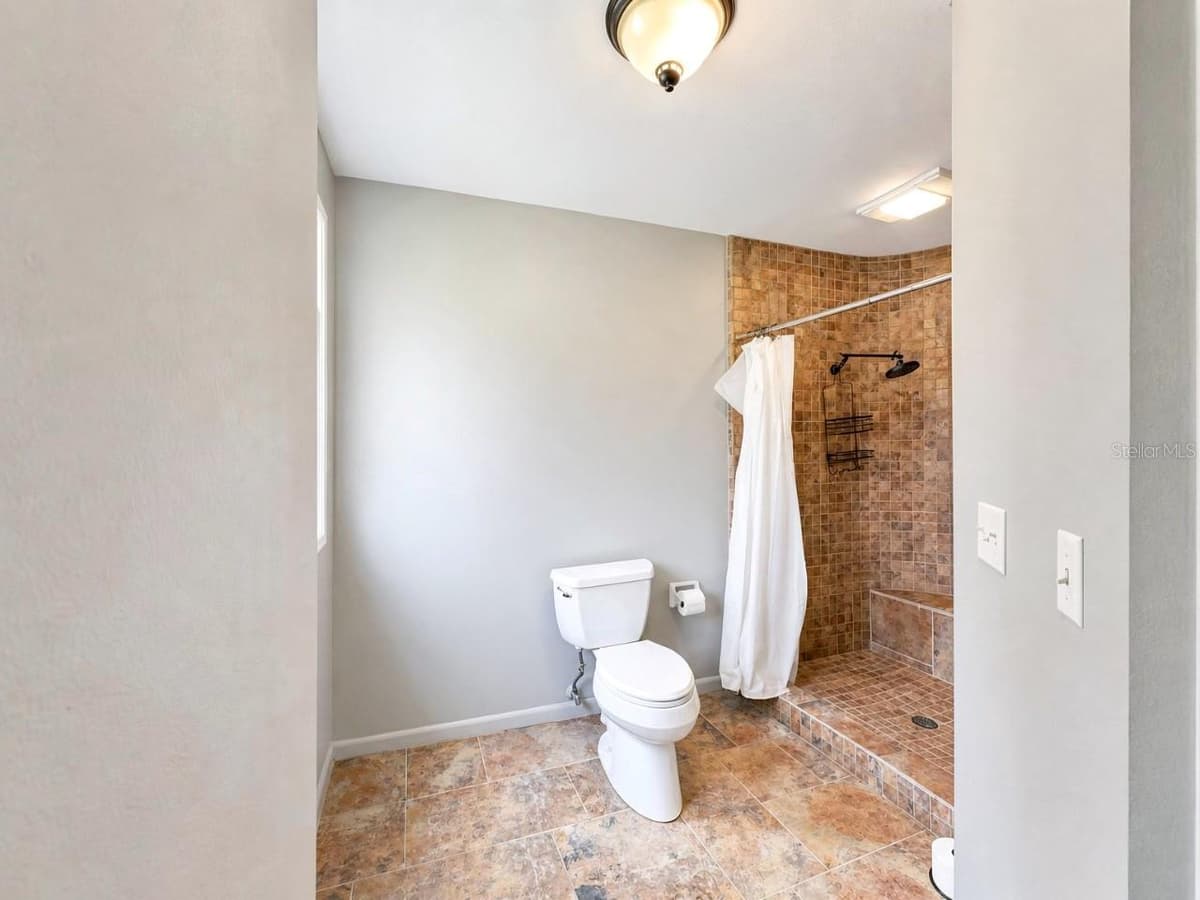 356 PEPPERTREE ROAD — photo 38 of 58