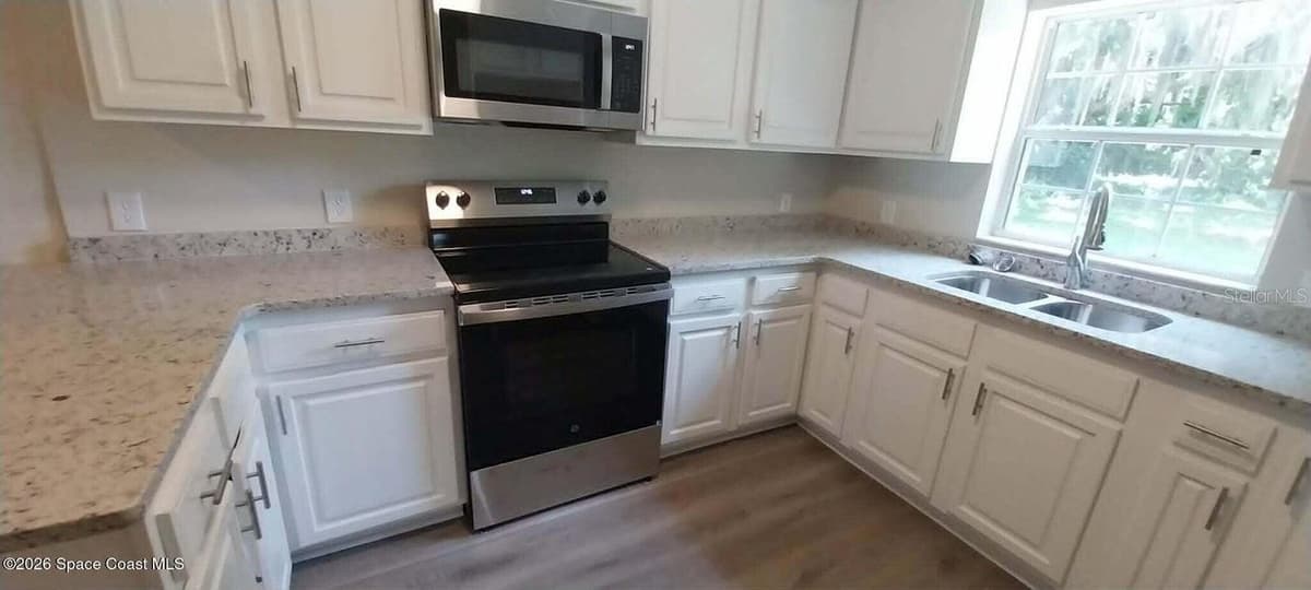 3509 BREVARD ROAD — photo 7 of 17