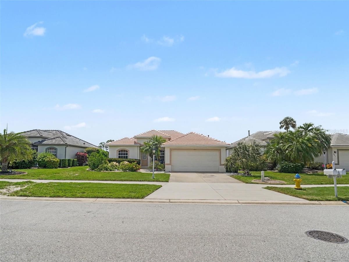 2885 ROYAL PALM DRIVE — photo 2 of 35