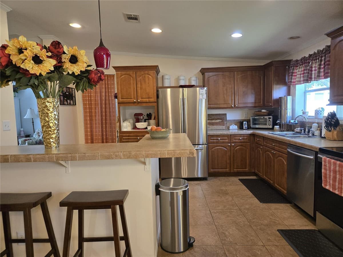 2723 LAKE GRASSMERE CIRCLE — photo 15 of 29
