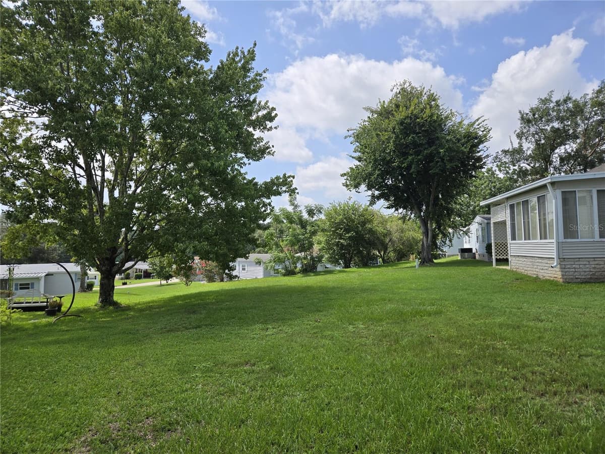 2723 LAKE GRASSMERE CIRCLE — photo 5 of 29