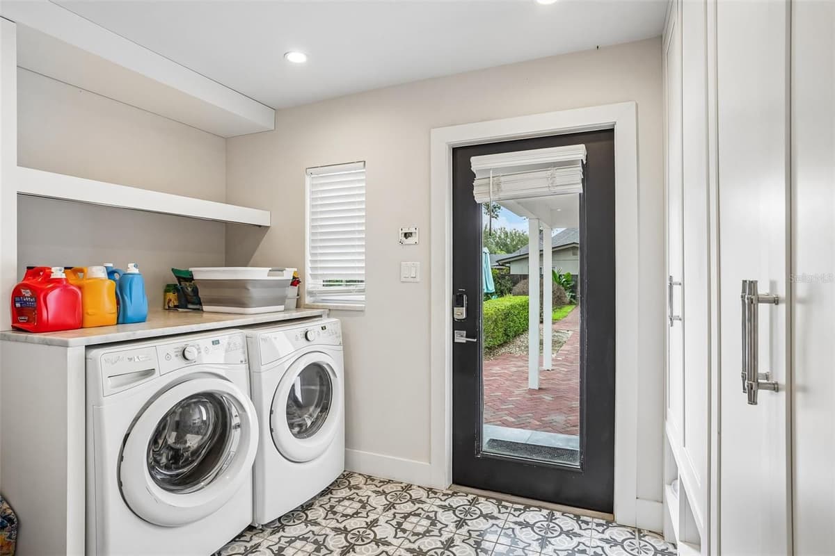 1271 PALMER AVENUE — photo 36 of 50
