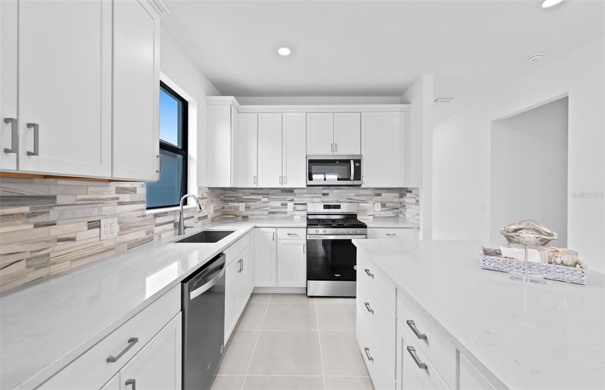 5834 TALON PRESERVE DRIVE — photo 13 of 30