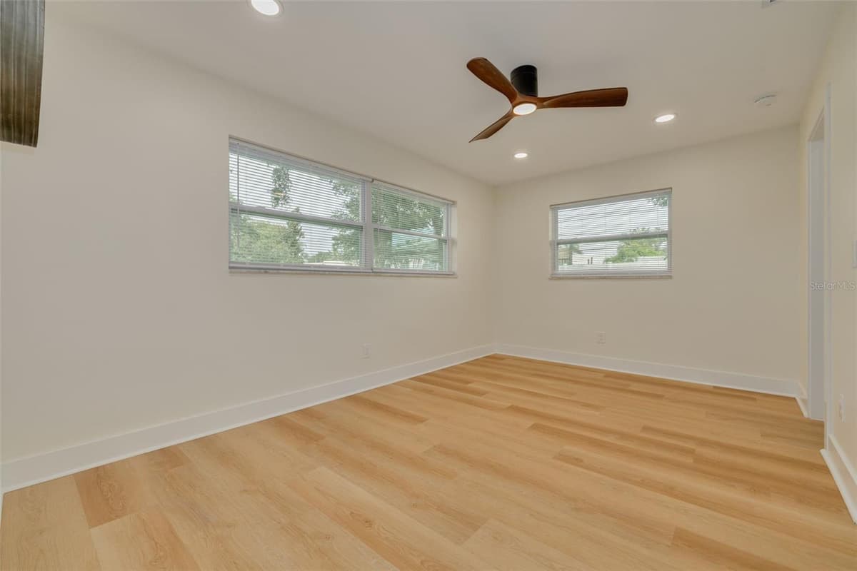 2065 ENVOY COURT — photo 36 of 46