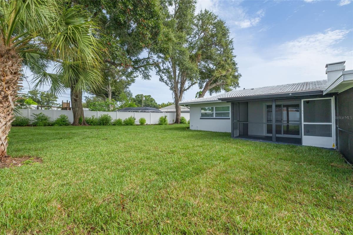 2065 ENVOY COURT — photo 42 of 46