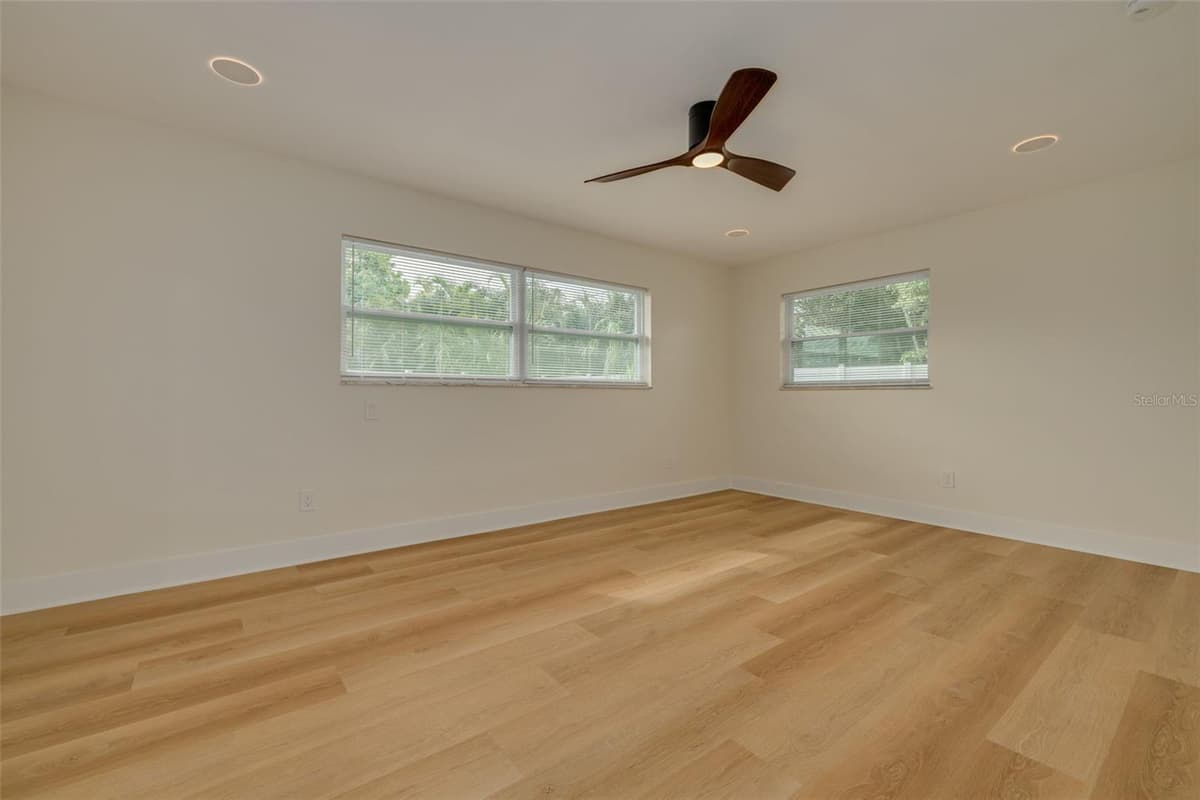 2065 ENVOY COURT — photo 20 of 46