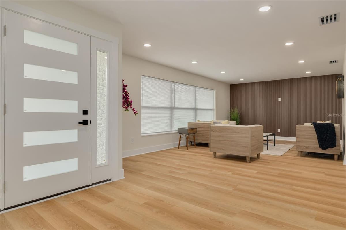 2065 ENVOY COURT — photo 15 of 46