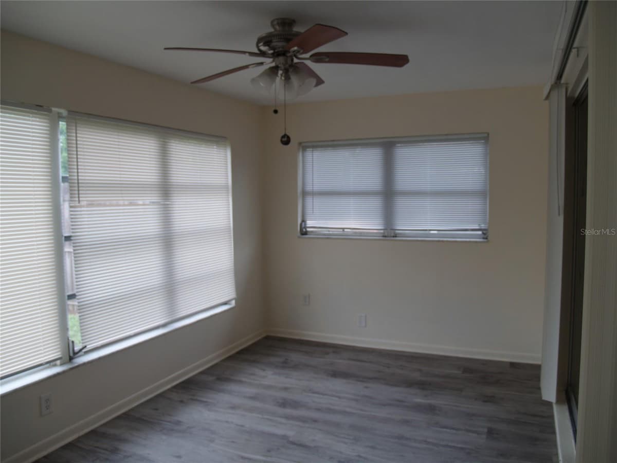 21306 STILLWATER AVENUE — photo 31 of 61