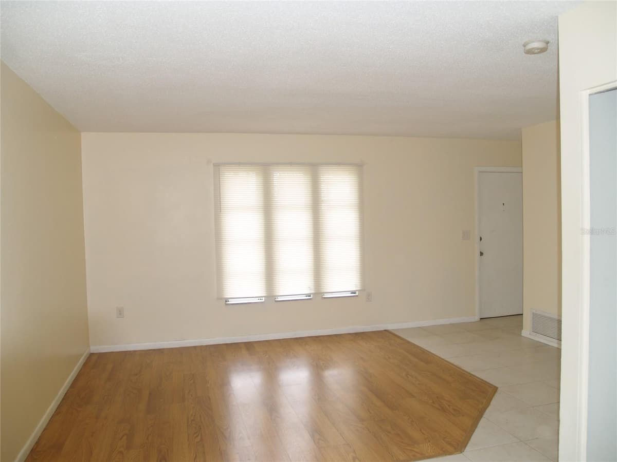 21306 STILLWATER AVENUE — photo 23 of 61