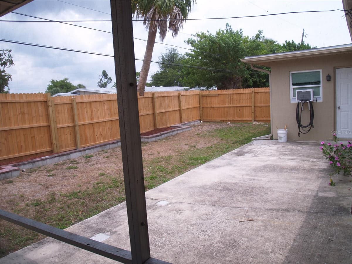21306 STILLWATER AVENUE — photo 58 of 61