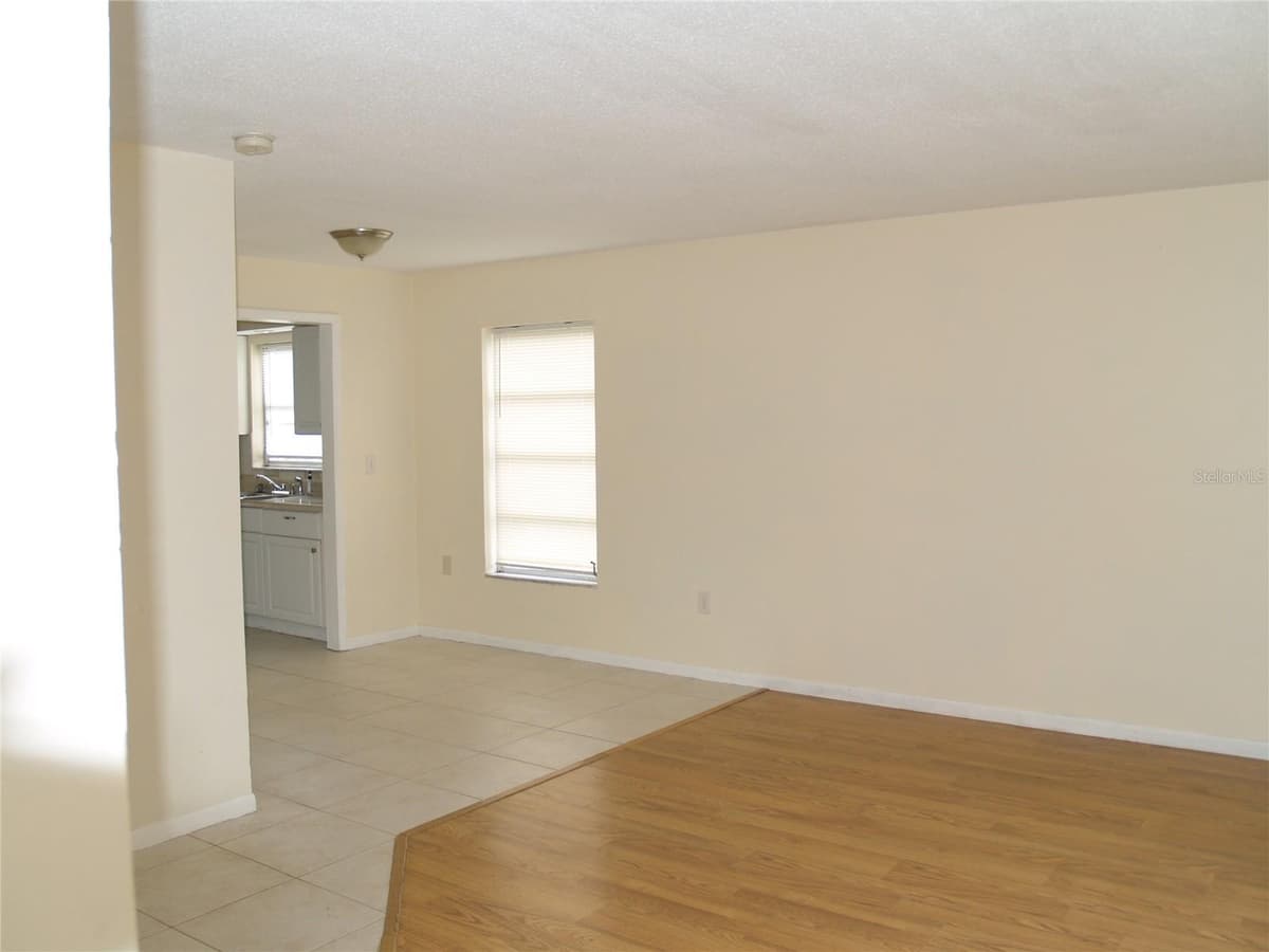 21306 STILLWATER AVENUE — photo 24 of 61
