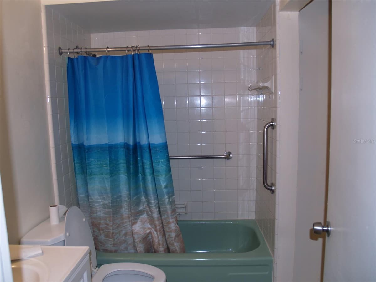 21306 STILLWATER AVENUE — photo 15 of 61