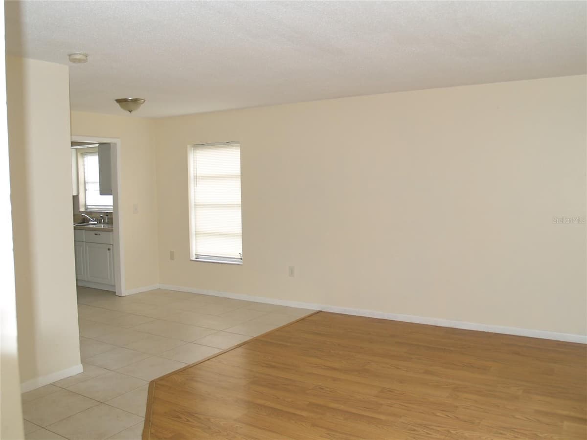 21306 STILLWATER AVENUE — photo 22 of 61