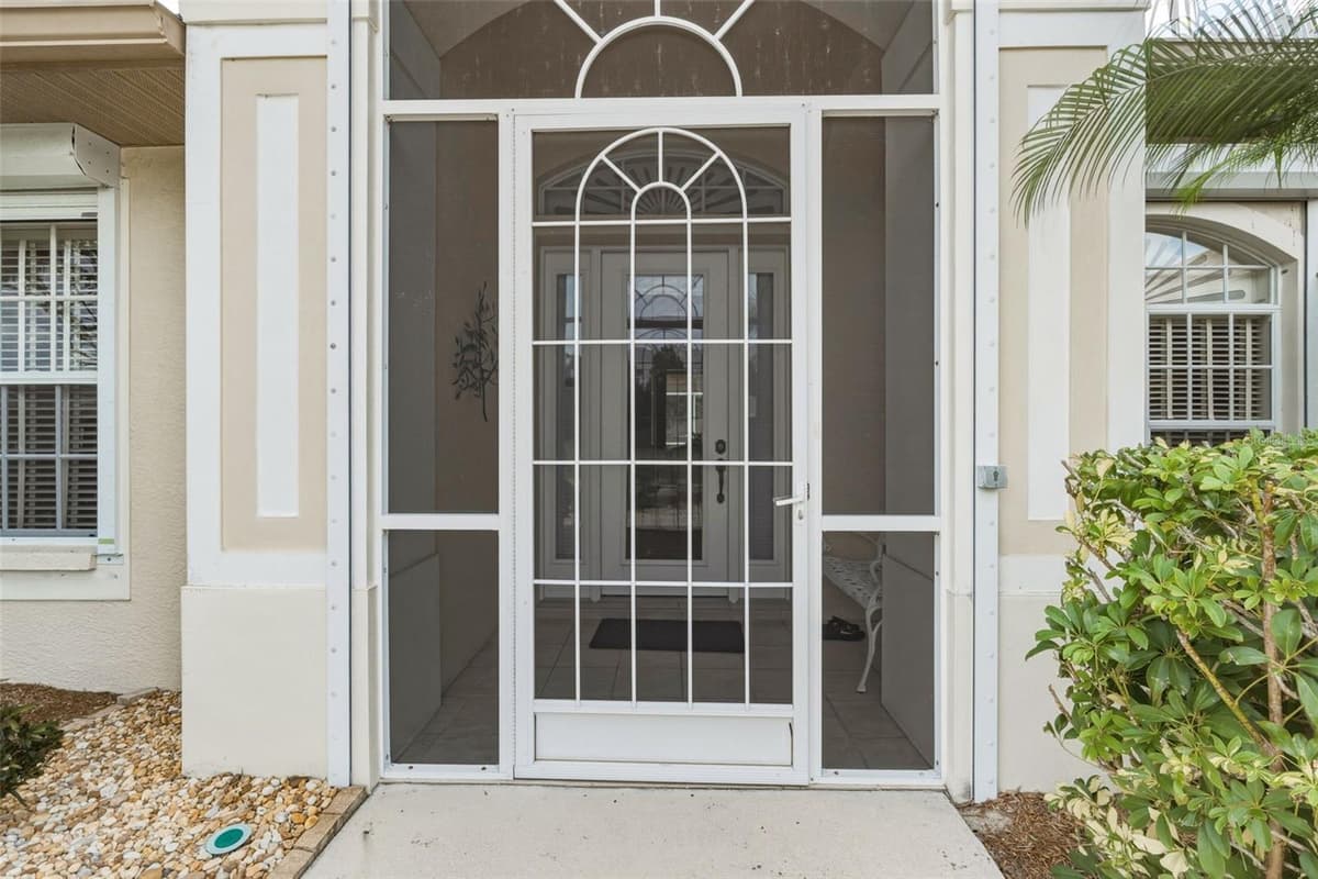 2336 BRIARWOOD STREET — photo 4 of 47