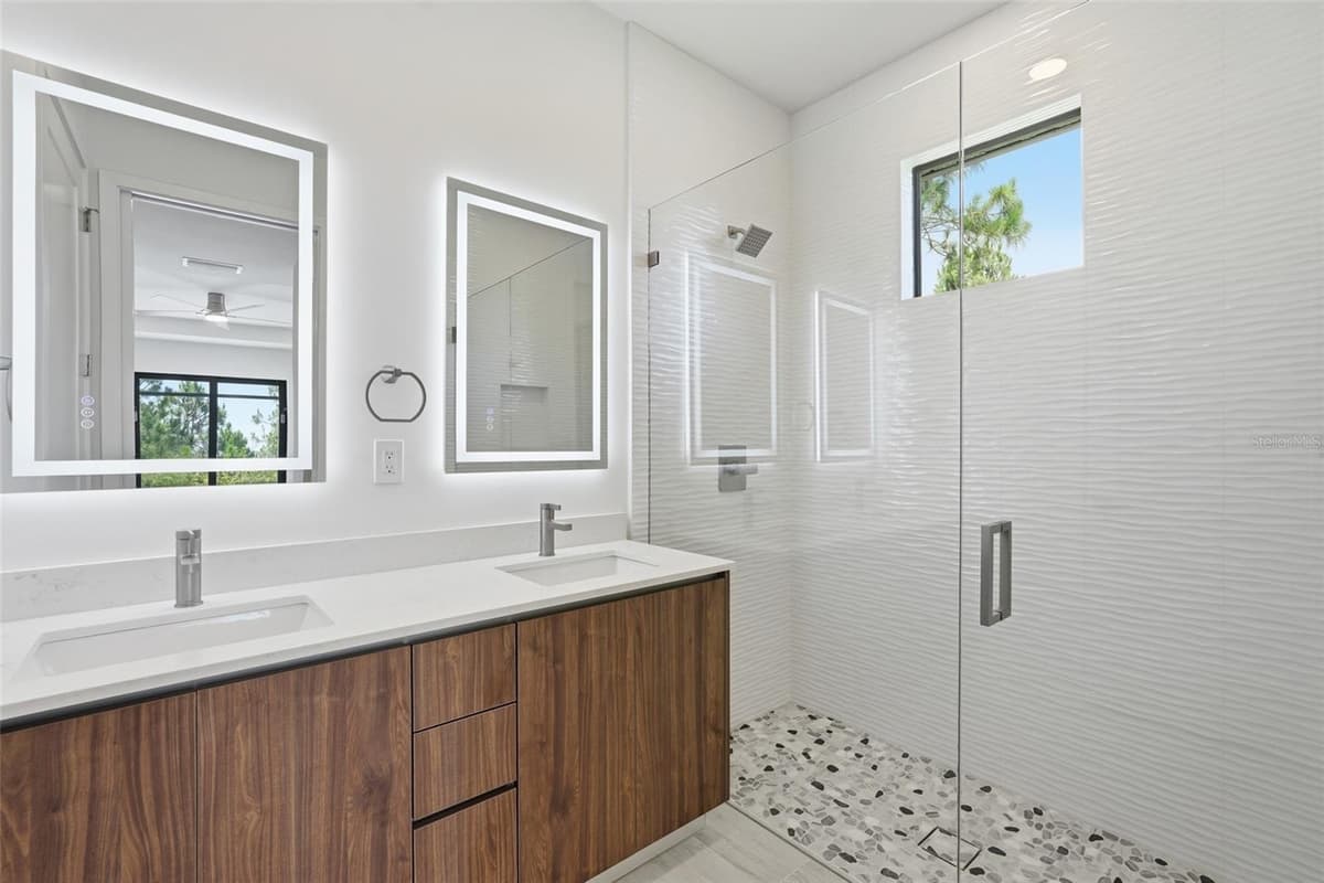 14041 NEWSON LANE — photo 21 of 43