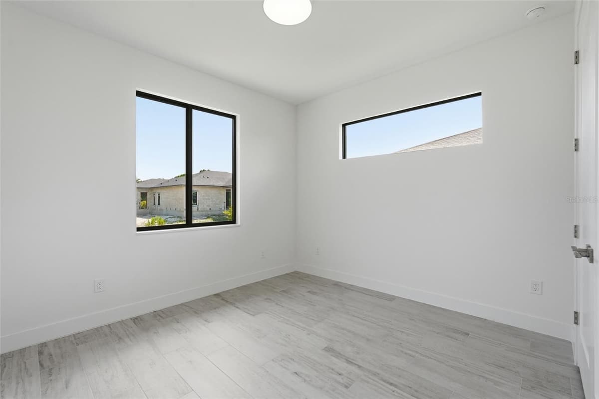 14041 NEWSON LANE — photo 25 of 43
