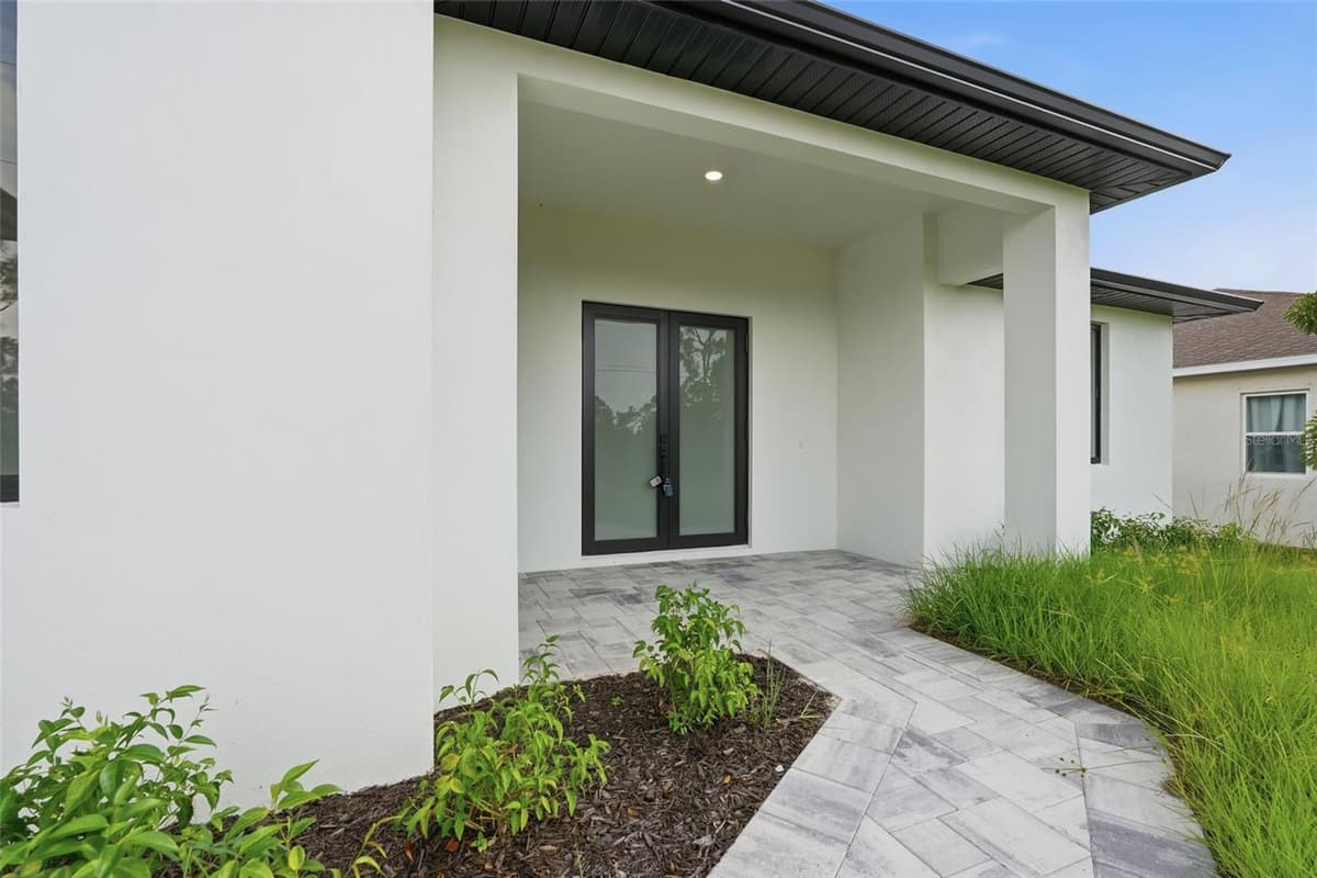 14041 NEWSON LANE — photo 7 of 43