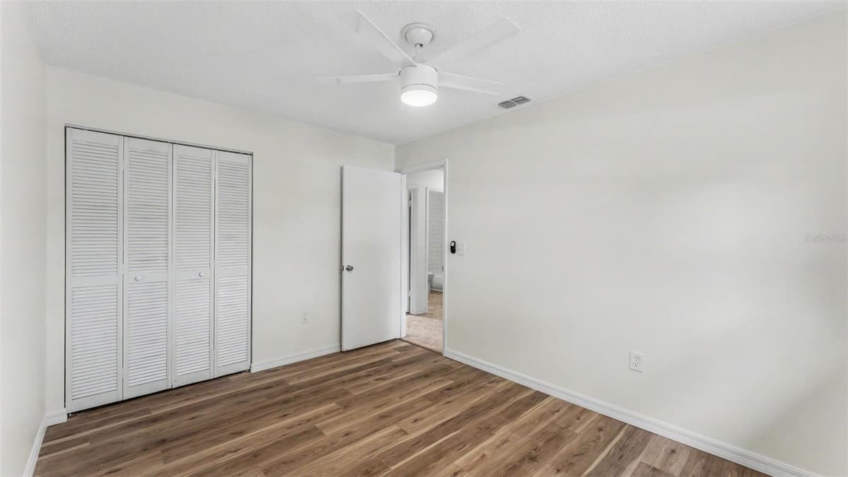 7209 GROVE WAY — photo 17 of 31