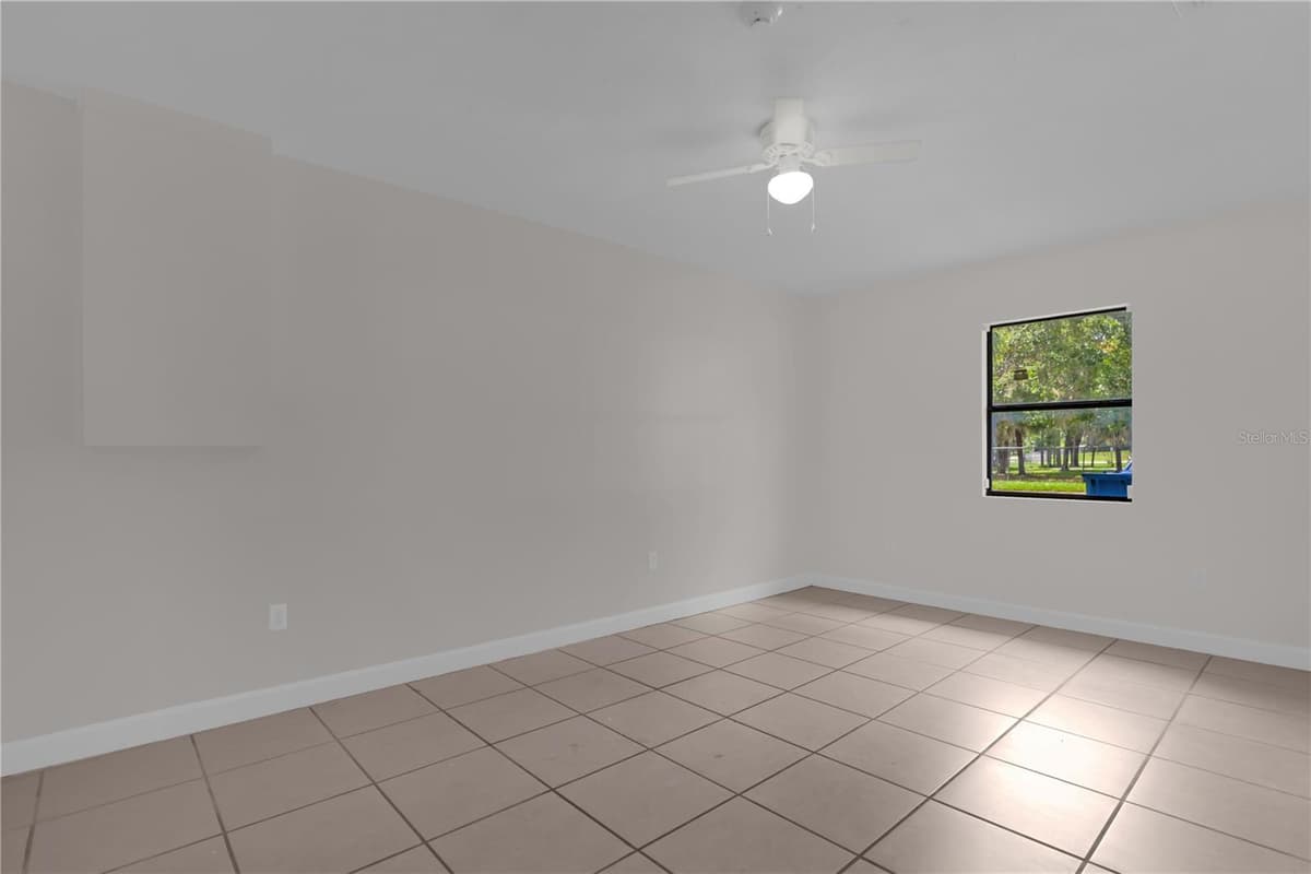 1349 WISCONSIN AVENUE — photo 5 of 38
