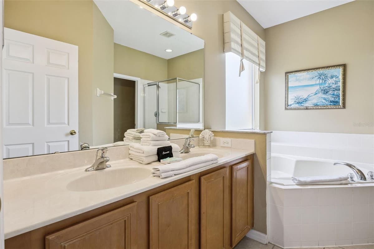 120 SARAGOSSA AVENUE — photo 18 of 70