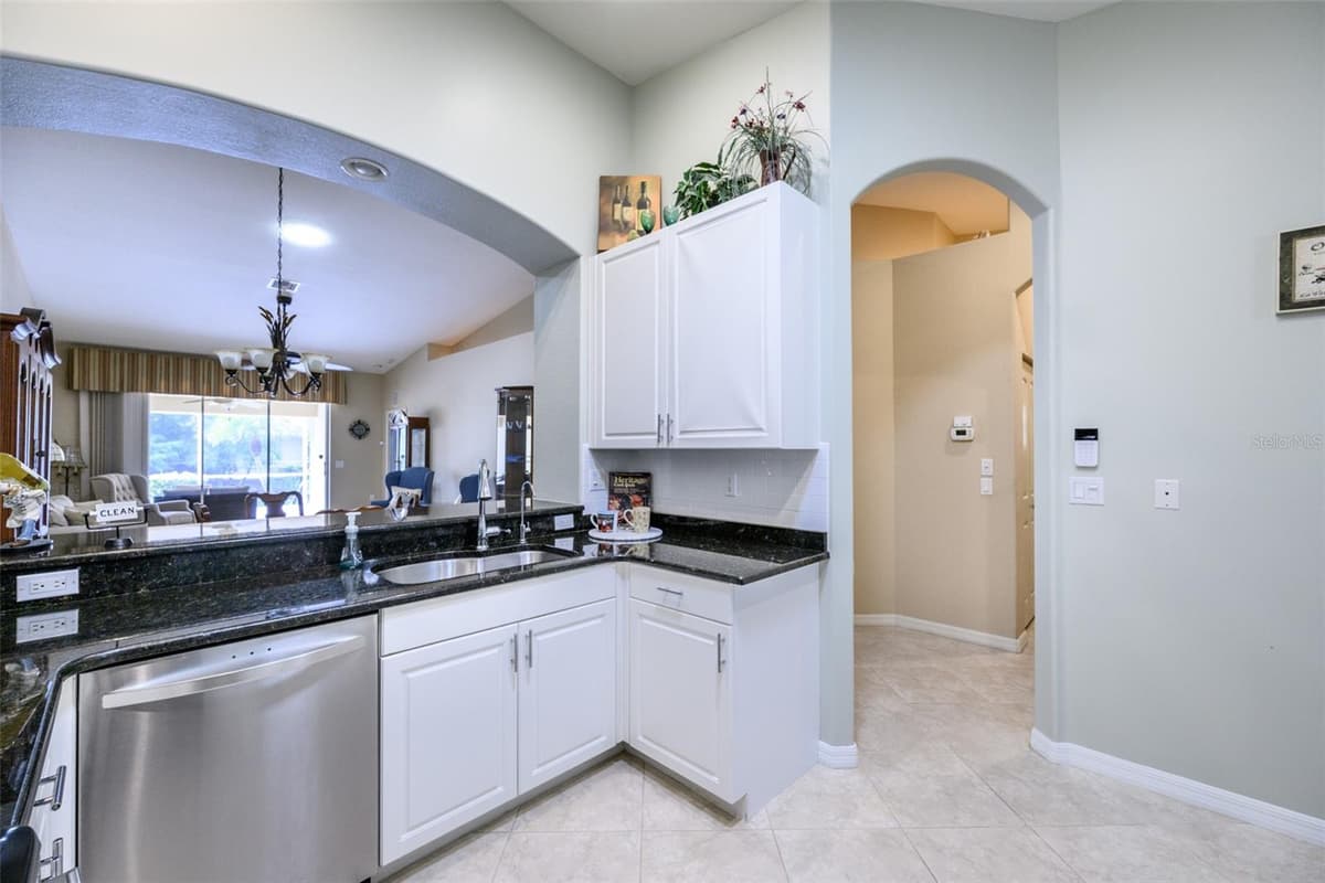 327 MONACO DRIVE — photo 16 of 56