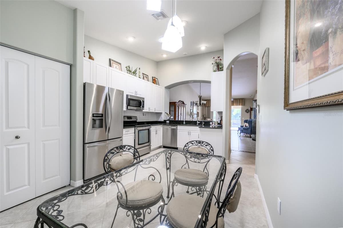 327 MONACO DRIVE — photo 13 of 56