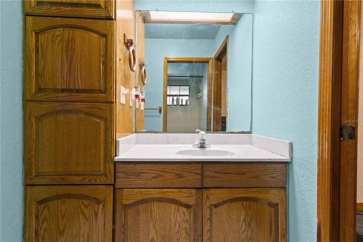11235 131ST TERRACE — photo 6 of 54