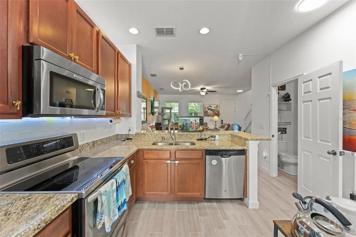 8481 LEELAND ARCHER BOULEVARD — photo 13 of 35