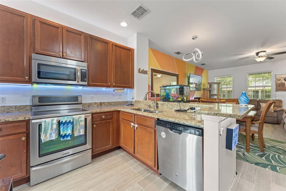 8481 LEELAND ARCHER BOULEVARD — photo 12 of 35