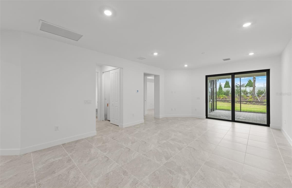 14232 EAGLE BRANCH DRIVE — photo 11 of 31