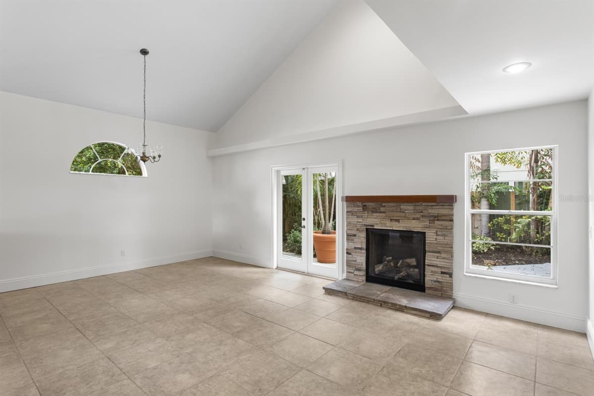 3617 TACON STREET — photo 8 of 21