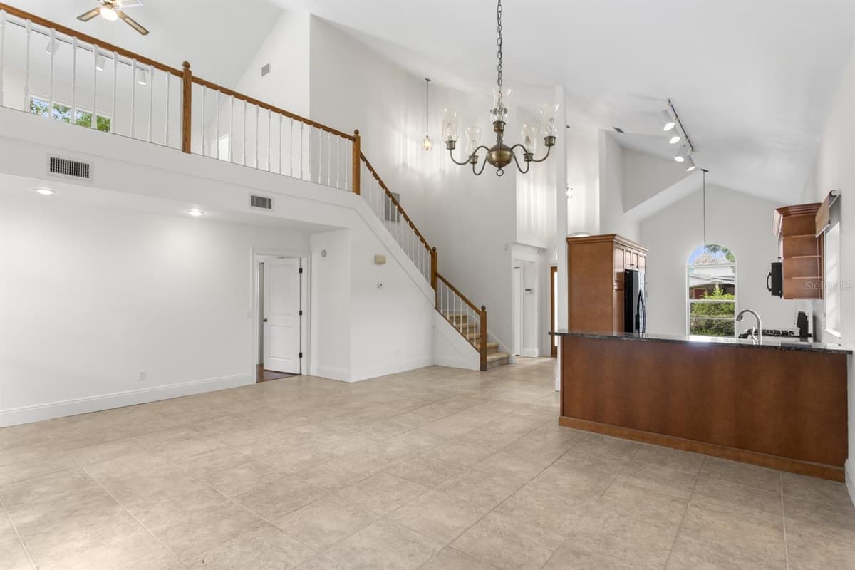 3617 TACON STREET — photo 5 of 21
