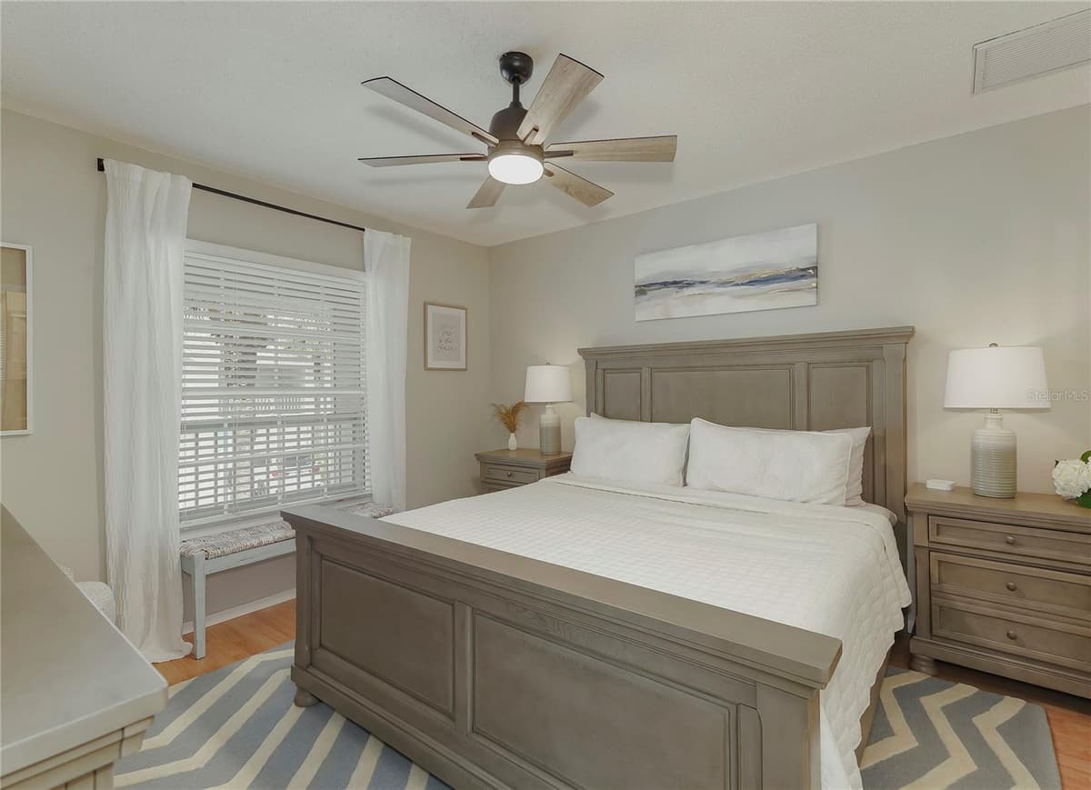 12223 SUN VISTA COURT — photo 15 of 43