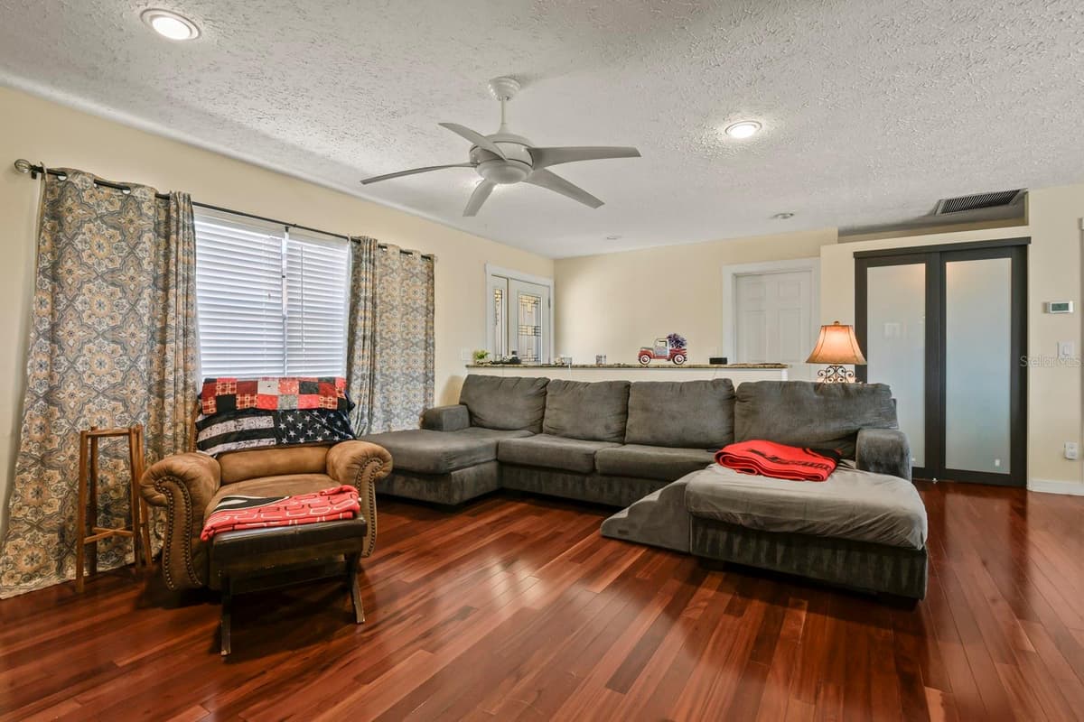 744 FLAMINGO DRIVE — photo 24 of 45