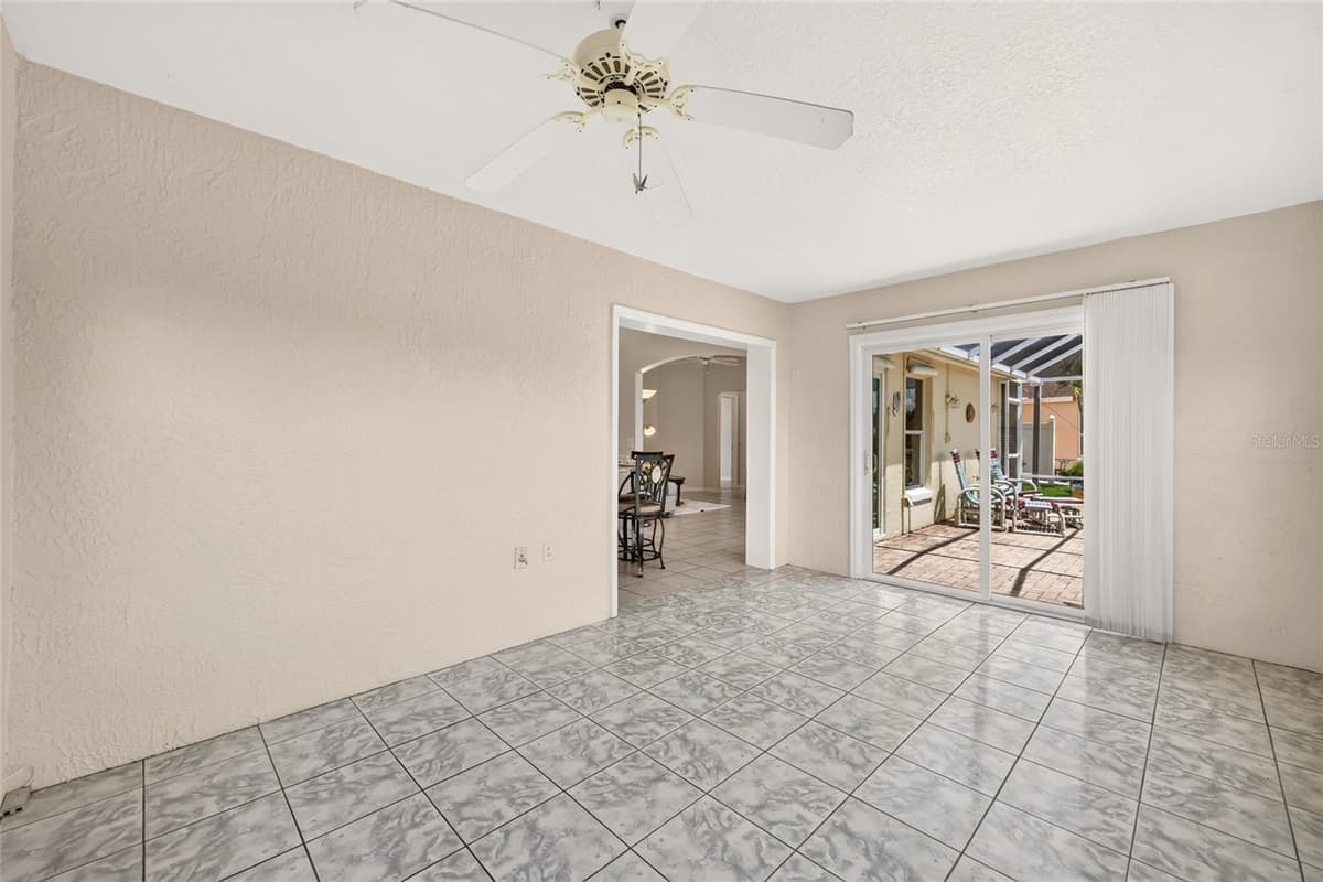 1719 CARRERA DRIVE — photo 25 of 39
