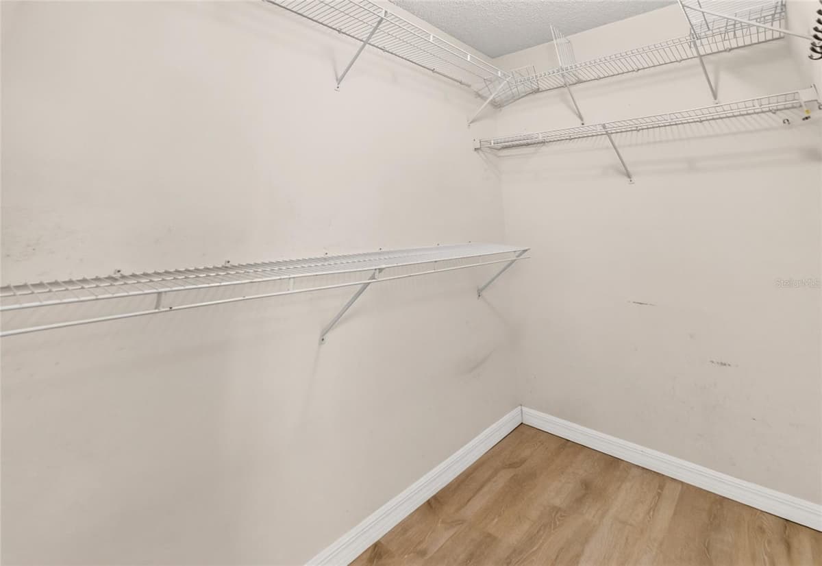 1719 CARRERA DRIVE — photo 19 of 39