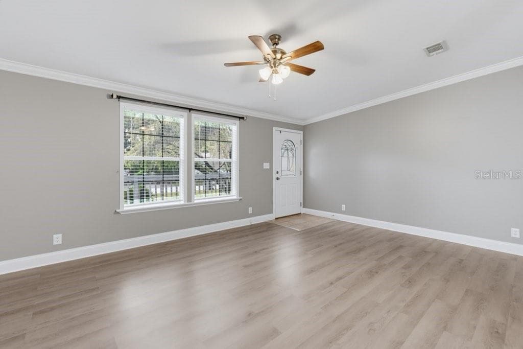 2516 MOBILAIRE DRIVE — photo 5 of 58
