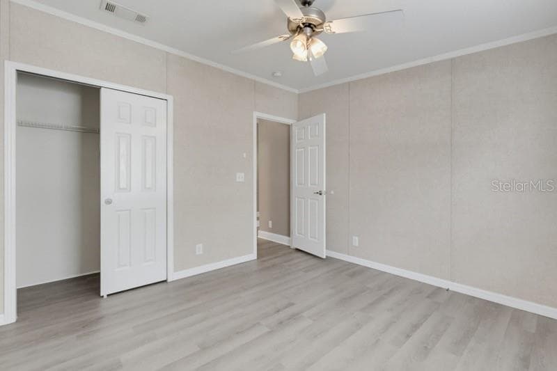 2516 MOBILAIRE DRIVE — photo 26 of 58