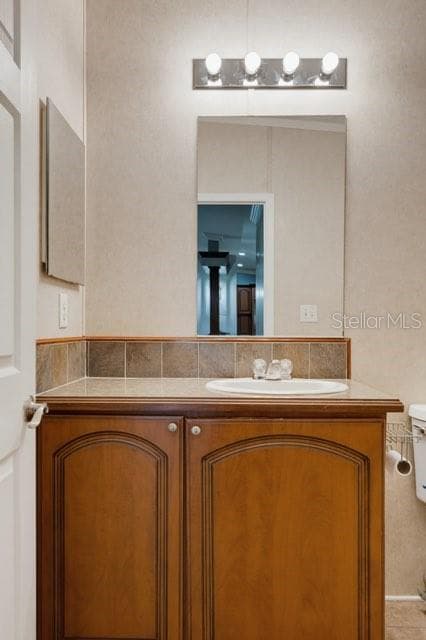 2516 MOBILAIRE DRIVE — photo 36 of 58