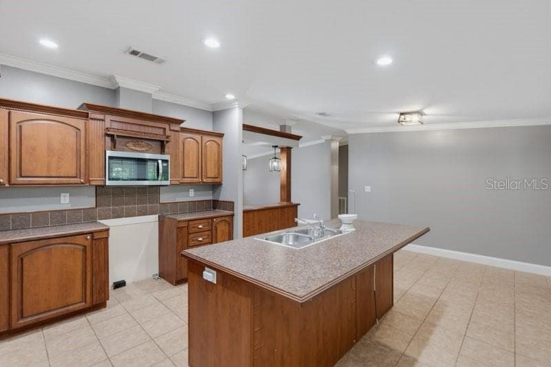2516 MOBILAIRE DRIVE — photo 10 of 58